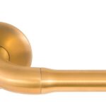 Deurkruk NOUR EV100/64 op Rozet PVD Mat Goud