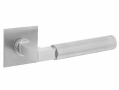 Deurkruk Baustil geveerd op vierkante magneet rozet RVS