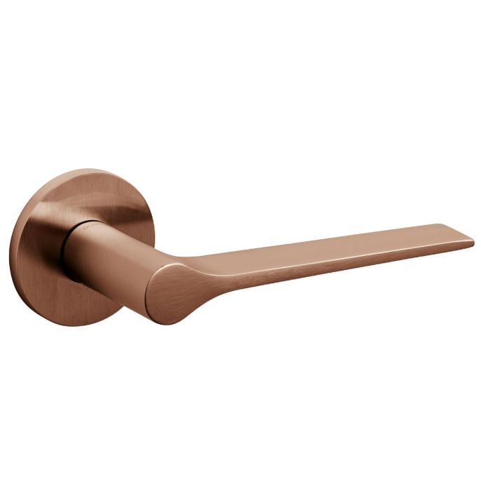 Olivari deurkruk Lama L op rozet koper mat titaan PVD