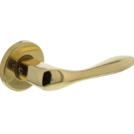 Deurkruk Banaan met rozet ø49x7mm verdekt messing ongelakt