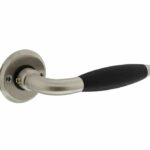 Deurkruk Antonnet met rozet ø50x5mm schroefgat mat nikkel