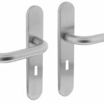 Deurkruk Rond op verdekt schild Ovaal SL56 mm RVS