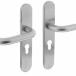 Deurkruk Rond op verdekt schild Ovaal PC72 mm RVS