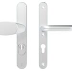 AXA Oval Plus Smal veiligheidsbeslag PC72 SKG*** met kerntrekbeveiliging Wing-greep/kruk