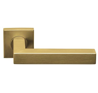 Deurkruk BASIC BSQ1-G op vierkant rozet PVD Mat Goud