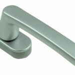 AMI Draaikiepgarnituur type 810 aluminium F1