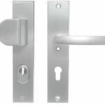 AXA Basic veiligheidsbeslag PC72 SKG3 met kerntrekbeveiliging D-greepkruk