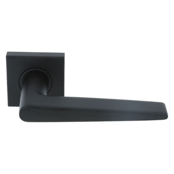 Deurkruk BASIC LBXXIH op vierkant rozet mat zwart
