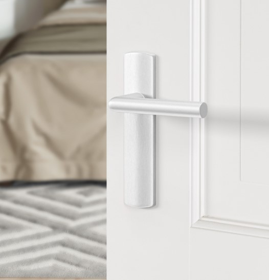 AXA curve klik schild blind met deurkruk Milan aluminium F1