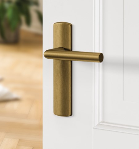 AXA curve klik schild blind met deurkruk Milan aluminium brons