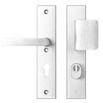 AXA Edge Plus veiligheidsbeslag PC72 met kerntrekbeveiliging D-greep/kruk SKG3 Aluminium F1