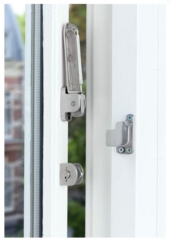 AXA Oyster raamsluiting en kierstandhouder SKG2 DIN rechts - Afbeelding 4