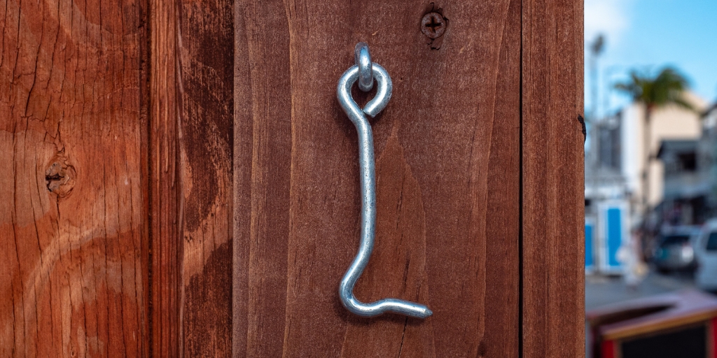 Windhaak monteren doet u zo!