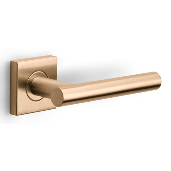 Deurklink BASICS LBVII-19BSQR53 op vierkant rozet PVD licht brons