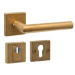 Intersteel SKG3 veiligheid achterdeur set Jura vierkant PVD messing getrommeld