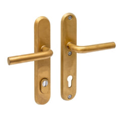 Intersteel SKG3 veiligheidsbeslag ovaal krukkruk Luzern PC92mm met kerntrekbeveiliging PVD messing getrommeld