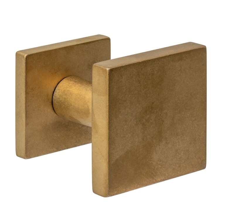 Intersteel voordeurknop vierkant 64x64mm verkropt éénzijdige montage PVD messing getrommeld