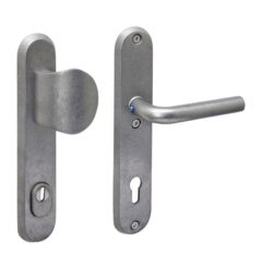 Intersteel SKG3 veiligheidsbeslag ovaal greepkruk Luzern PC92mm met kerntrekbeveiliging rvs getrommeld