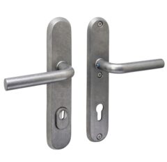 Intersteel SKG3 veiligheidsbeslag ovaal krukkruk Luzern PC92mm met kerntrekbeveiliging rvs getrommeld