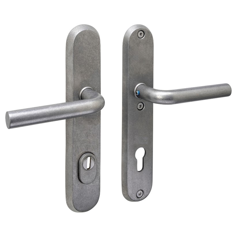 Intersteel SKG3 veiligheidsbeslag ovaal krukkruk Luzern PC92mm met kerntrekbeveiliging rvs getrommeld