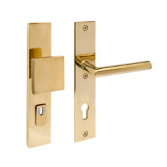 Intersteel SKG3 veiligheidsbeslag rechthoekig greepkruk Jura PC92mm met kerntrekbeveiliging PVD messingkleur