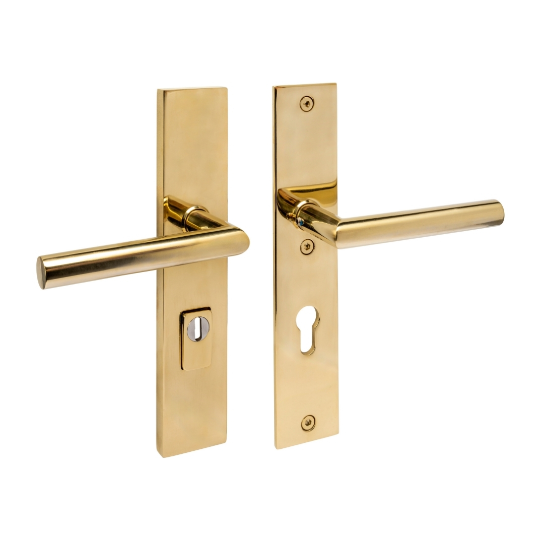 Intersteel SKG3 veiligheidsbeslag rechthoekig krukkruk Jura PC72mm met kerntrekbeveiliging PVD messingkleur