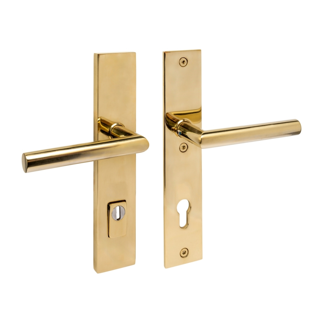 Intersteel SKG3 veiligheidsbeslag rechthoekig krukkruk Jura PC92mm met kerntrekbeveiliging PVD messingkleur