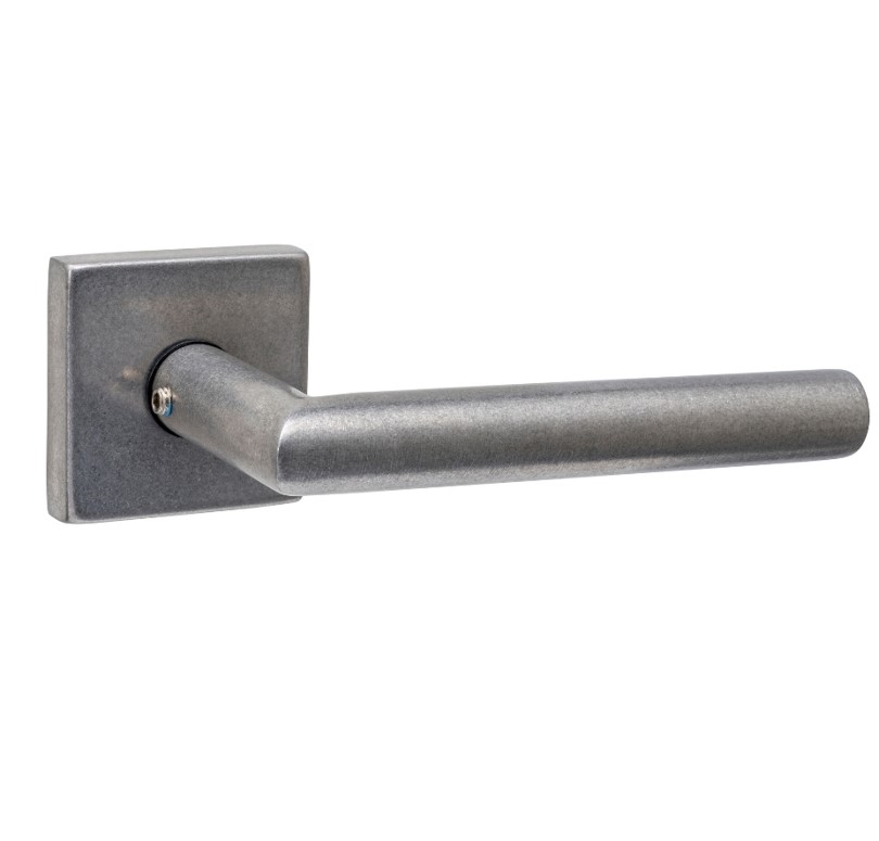 Intersteel set achterdeurbeslag vierkant deurkruk Jura met massieve rozetten rvs getrommeld