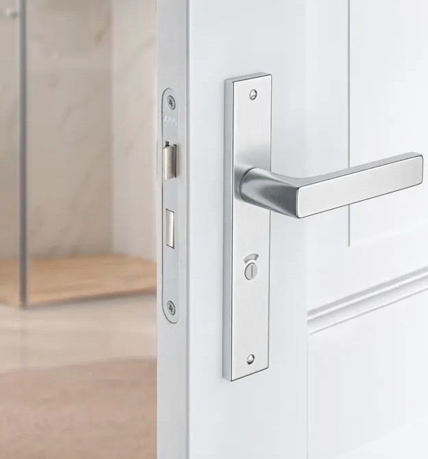 AXA binnendeurbeslag Edge WC63/8 met deurklink Riga aluminium F1 - Afbeelding 3