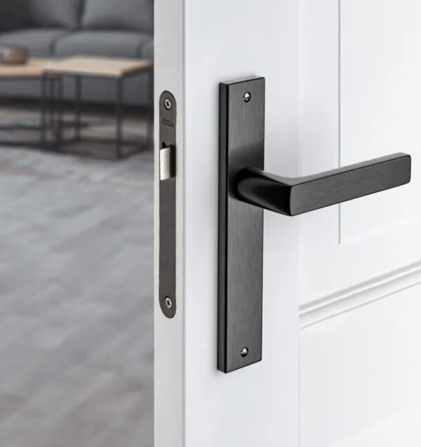 AXA binnendeurbeslag Edge blind met deurklink Riga aluminium zwart - Afbeelding 3