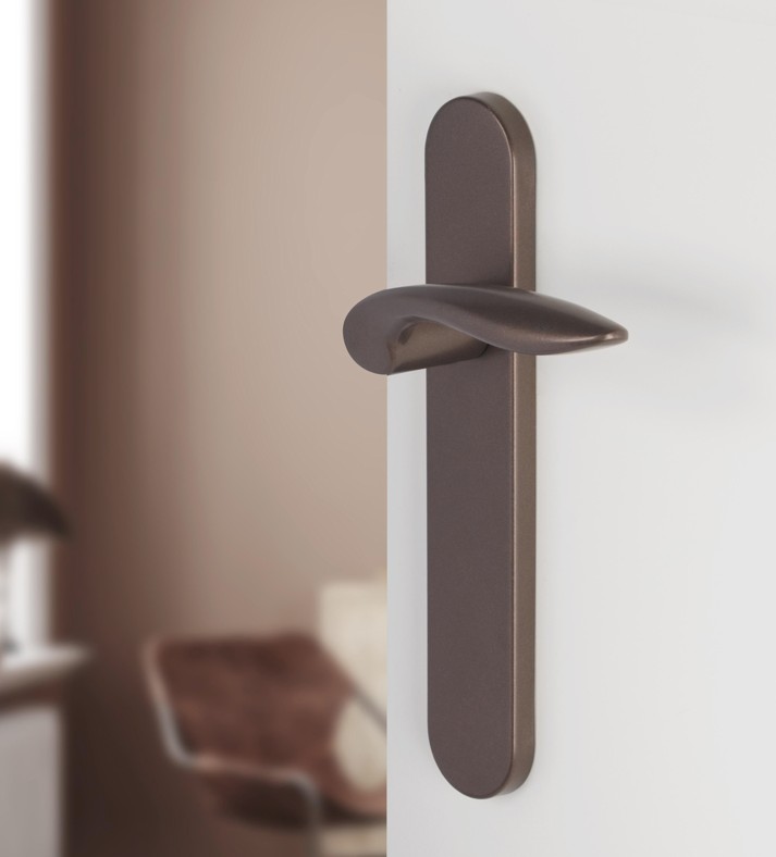 Differnz deurklink Groningen op ovaal schild blind donker brons - Afbeelding 4