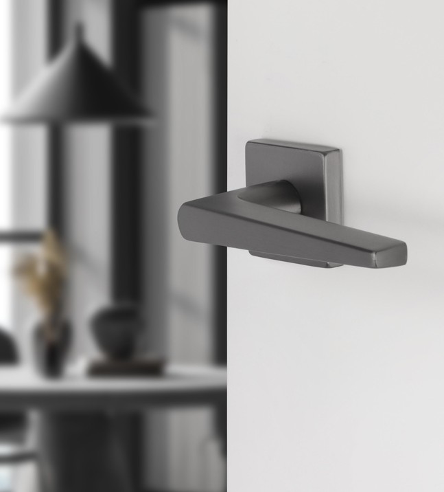 Differnz deurklink Rotterdam op vierkant rozet gunmetal - Afbeelding 4