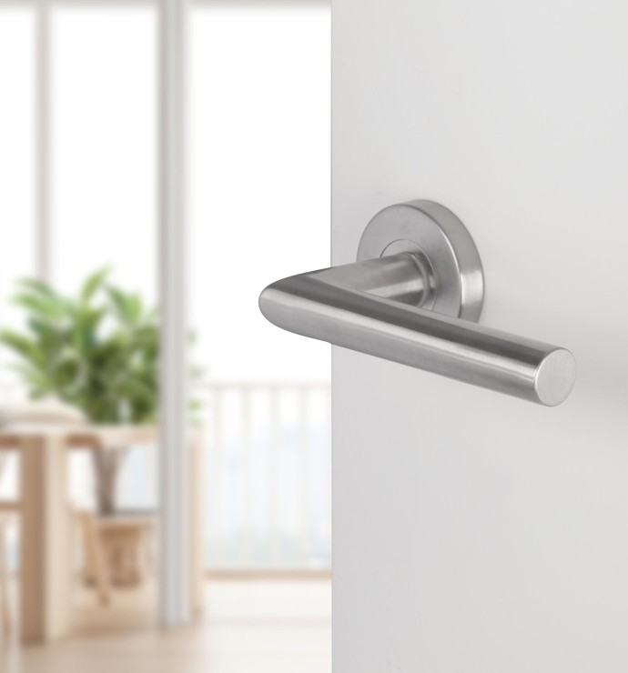 Differnz Essence deurklink recht op rond rozet mat chroom - Afbeelding 3