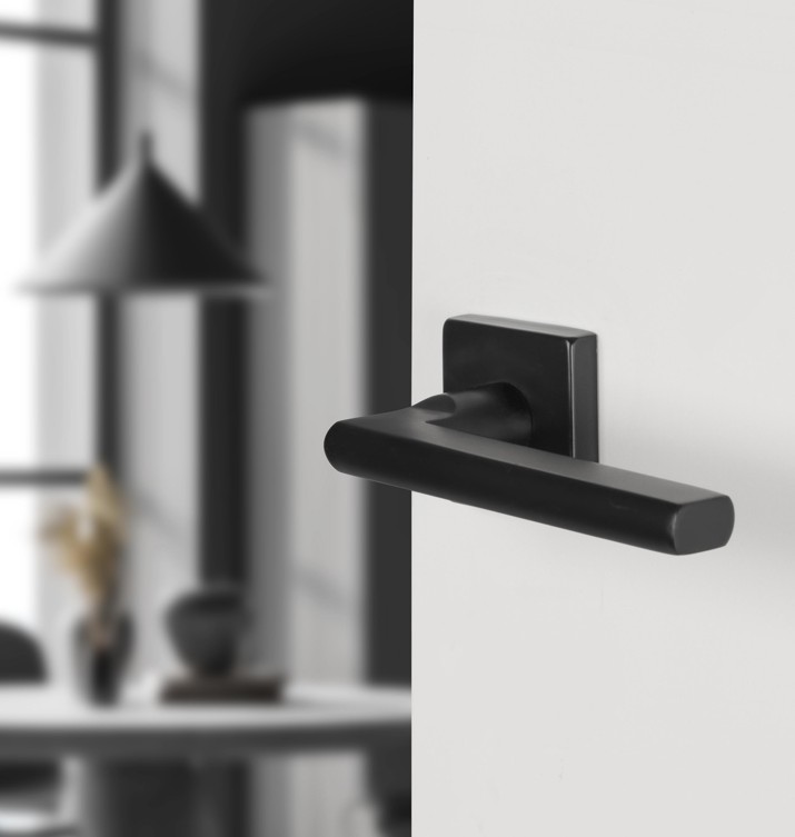 Differnz deurklink Den Haag op vierkant rozet mat zwart - Afbeelding 4