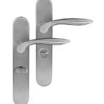 Differnz deurklink Groningen op ovaal schild WC638 mat chroom