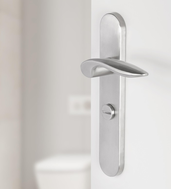 Differnz deurklink Groningen op ovaal schild WC63/8 mat chroom - Afbeelding 5