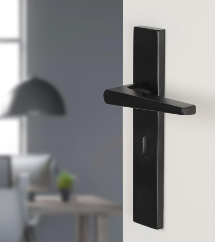 Differnz deurklink Rotterdam op rechthoekig schild SL56 mat zwart - Afbeelding 4