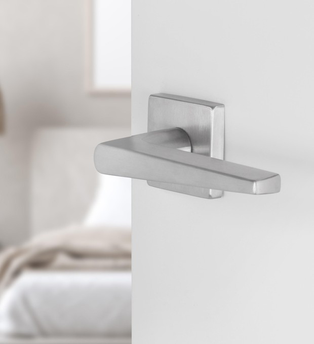 Differnz deurklink Rotterdam op vierkant rozet mat chroom - Afbeelding 4