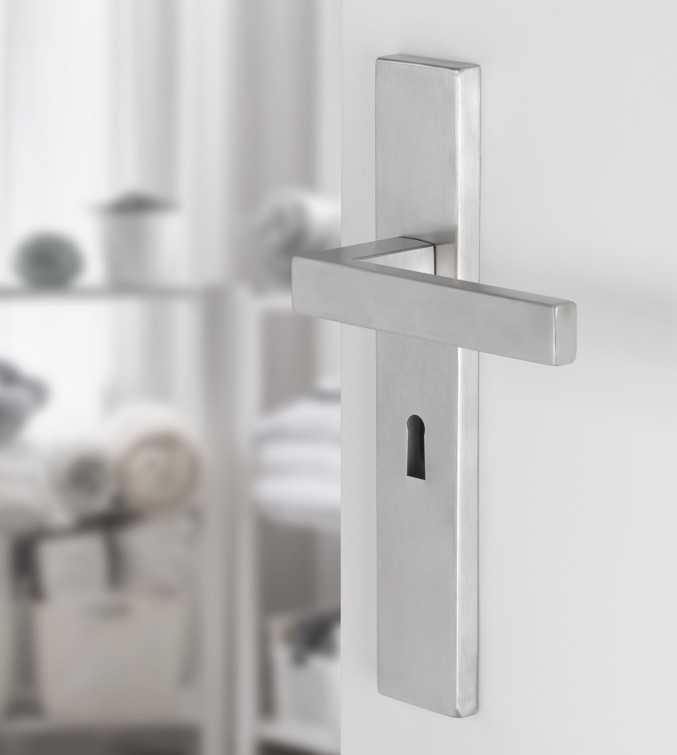 Differnz deurklink Tilburg op rechthoekig schild SL56 mat chroom - Afbeelding 4