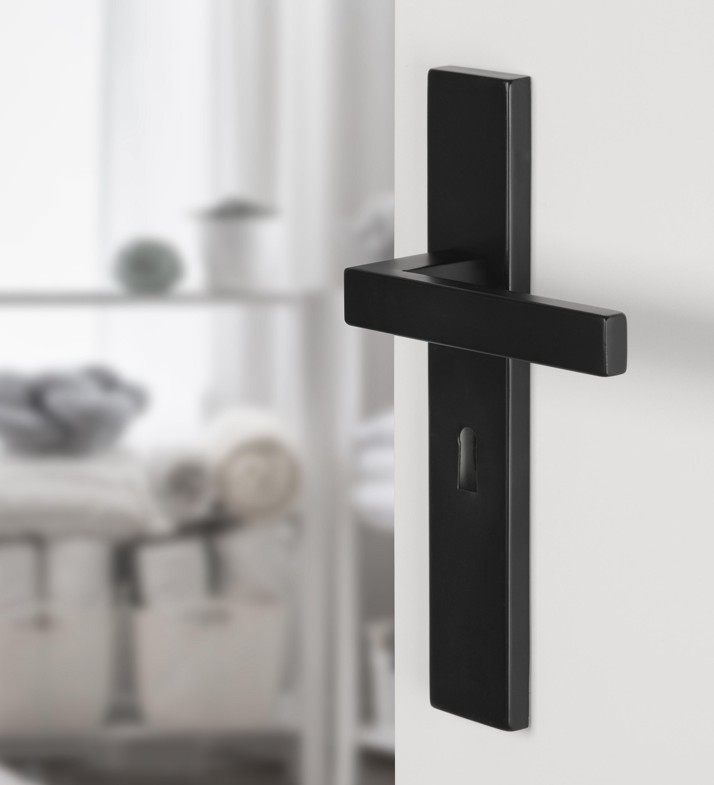 Differnz deurklink Tilburg op rechthoekig schild SL56 mat zwart - Afbeelding 4