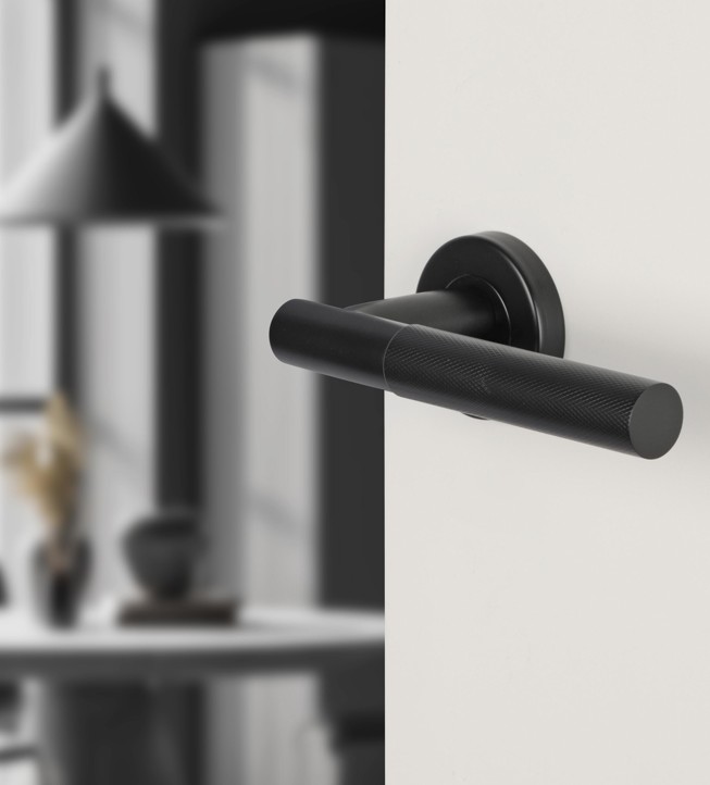 Differnz deurklink Utrecht op rond rozet mat zwart - Afbeelding 4