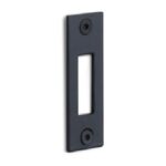 FORMANI rechthoekige sluitplaat voor kastslot BASICS LBSPK mat zwart