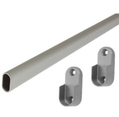 Garderobestang 1.5 meter met dragers ovaal geribbeld zilver