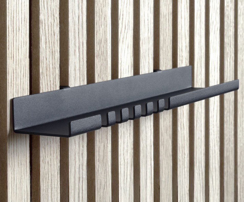 Zwarte wandplank met haakjes voor akoestisch paneel - Afbeelding 4