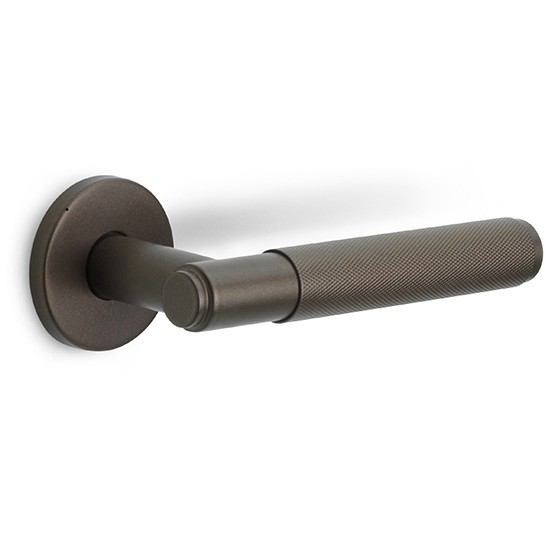 Deurklink BASICS LBV-22 op ronde rozet donker brons